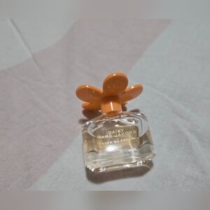 ✨️Marc Jacobs Daisy Ever So Fresh Mini✨️